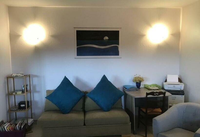 Les Balcons De La Luye