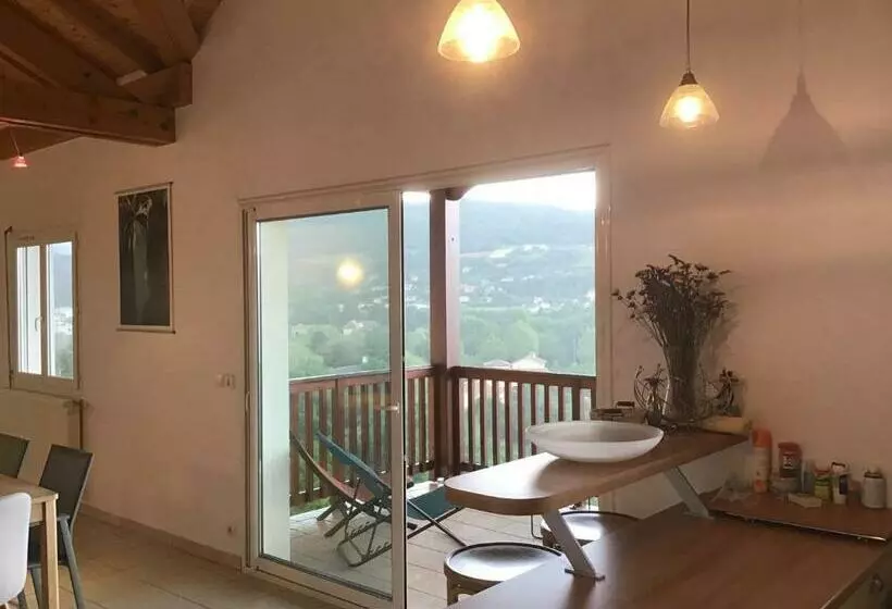 Les Balcons De La Luye
