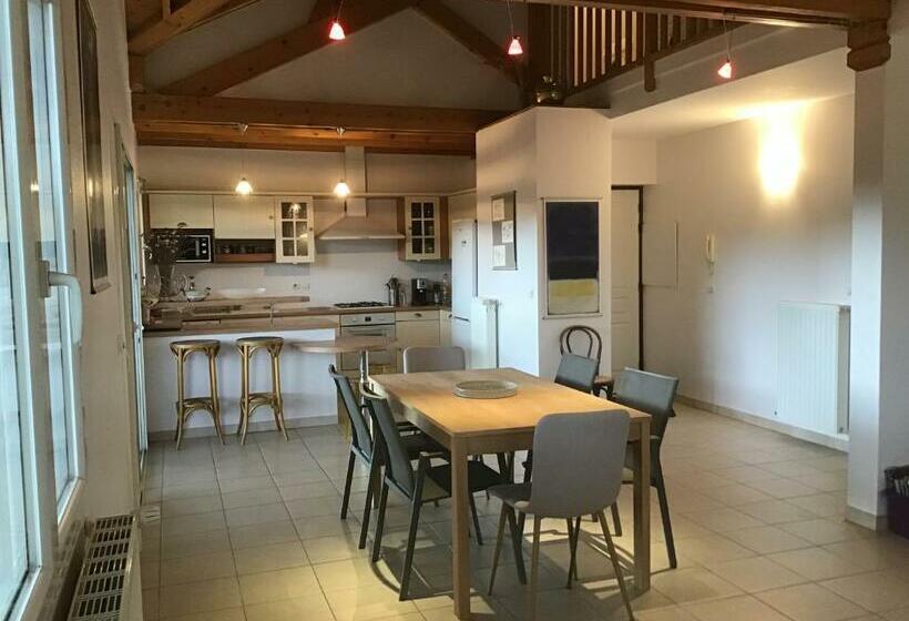 Les Balcons De La Luye