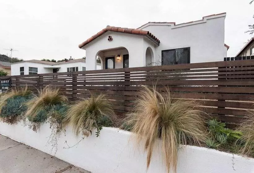 Newly Remodeled 3 Bdr House Near Dodgers Stadium