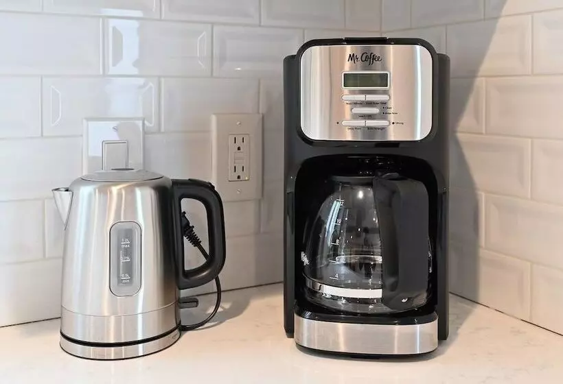 Newly Remodeled 3 Bdr House Near Dodgers Stadium