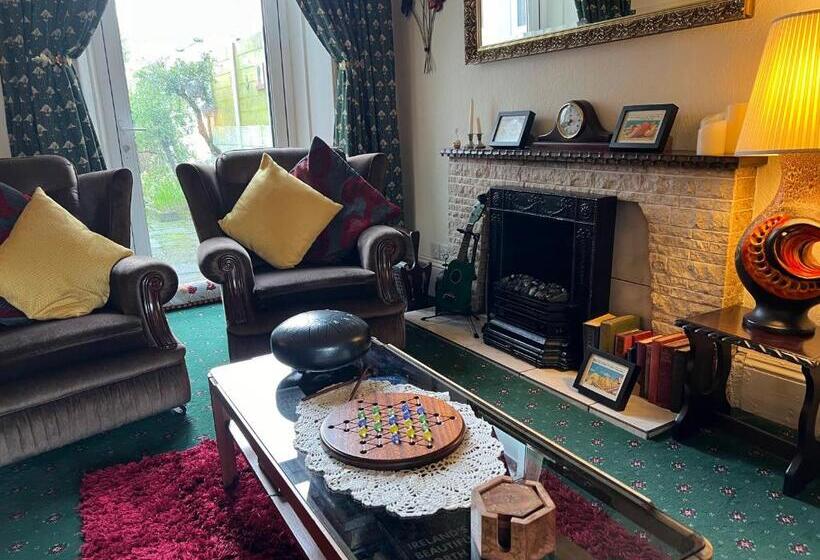 פנסיון Princetown Guesthouse