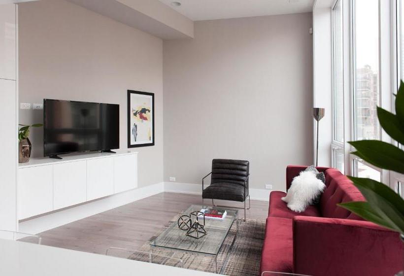 Sonder At 943 Crosby