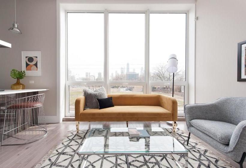 Sonder At 943 Crosby