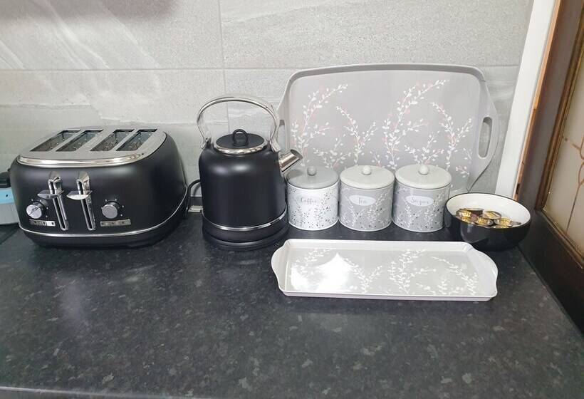 South Shield S Diamond 3 Bedroom House Sleeps 6