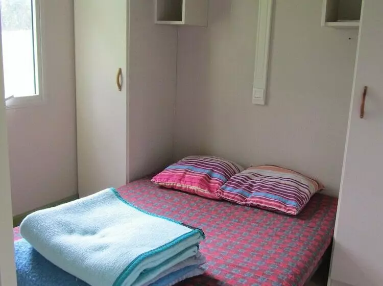 ホテル Camping Des Etoiles   Chalets