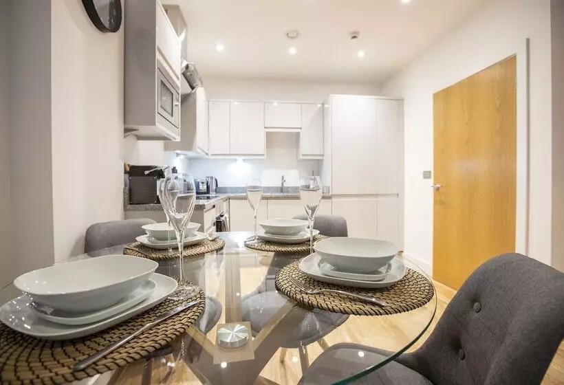 King Edward Apartments