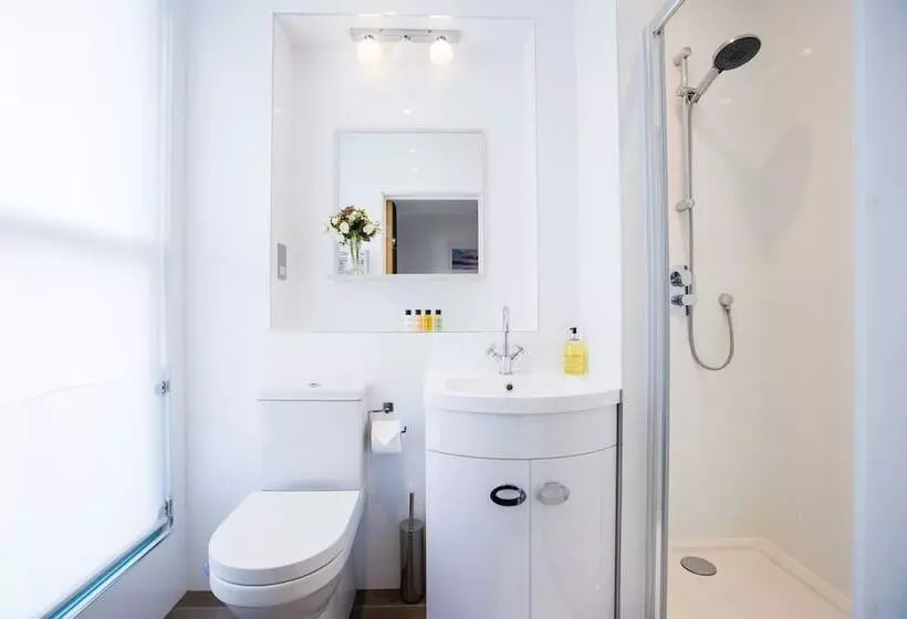 King Edward Apartments