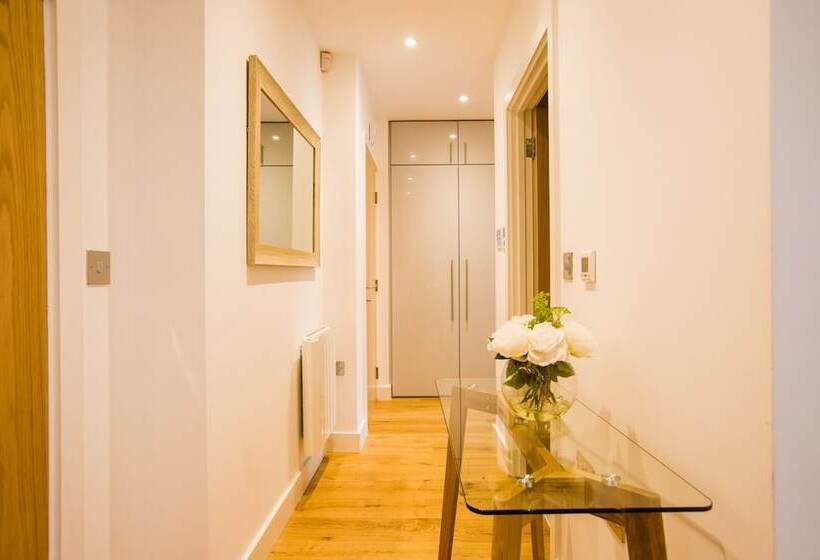 King Edward Apartments