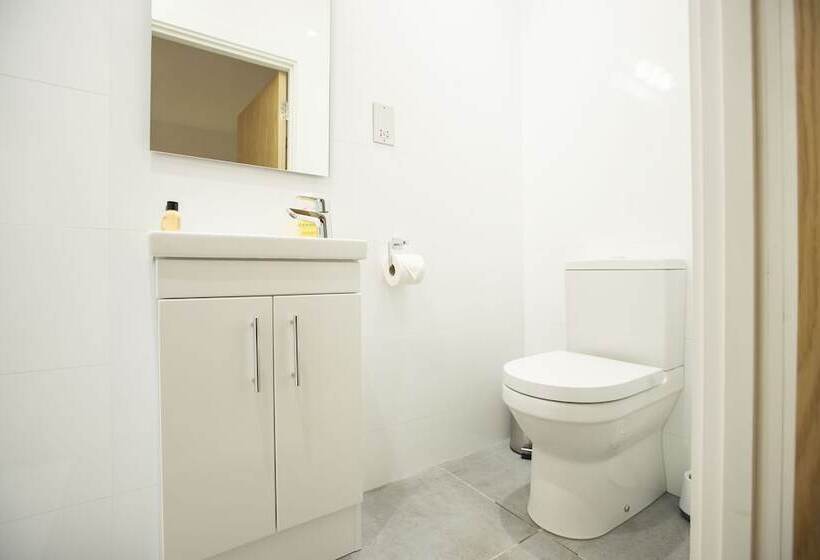 King Edward Apartments