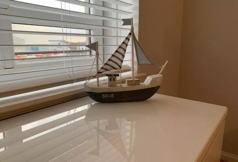 Kintyre Apartment