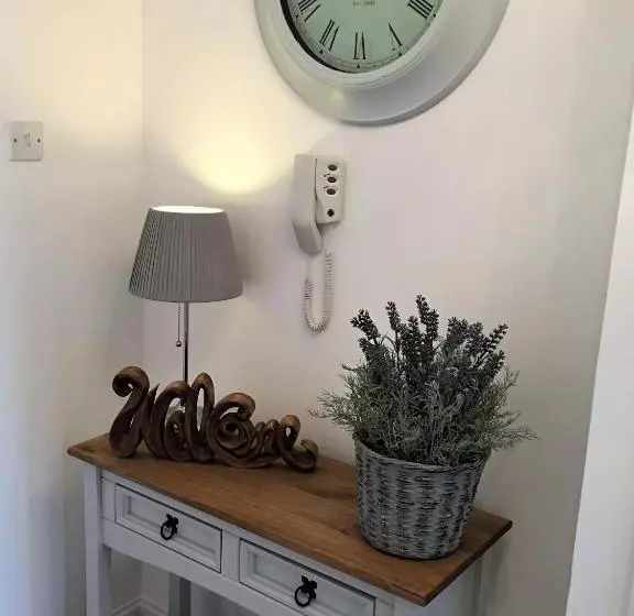 Kintyre Apartment