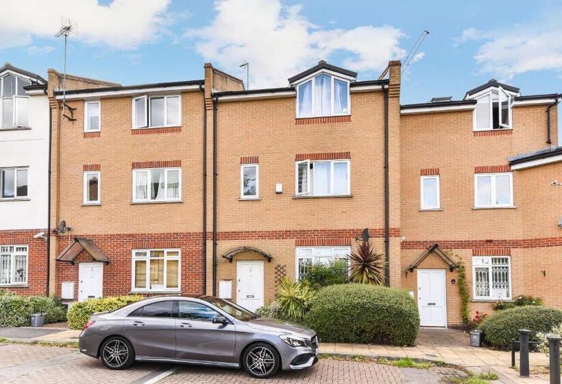 펜션 Thames View House