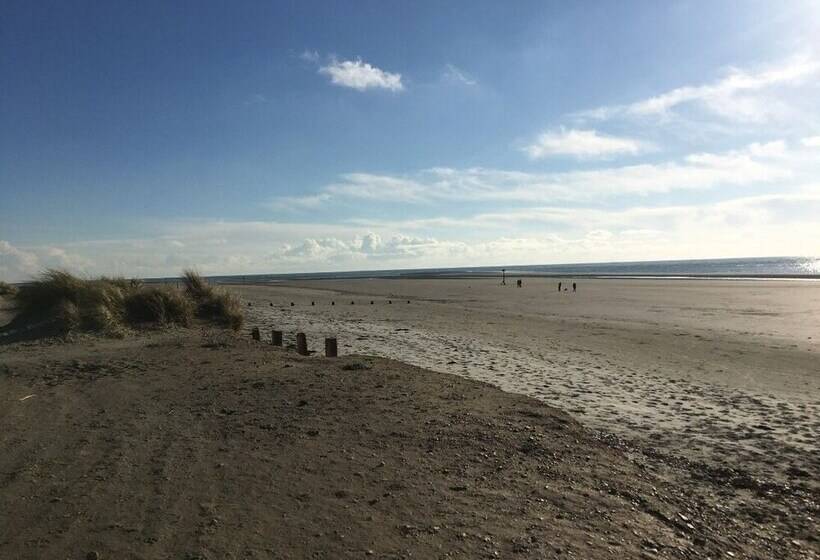 5 Charlton Mill Way B&b