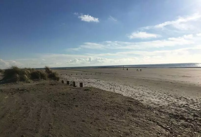 5 Charlton Mill Way B&b