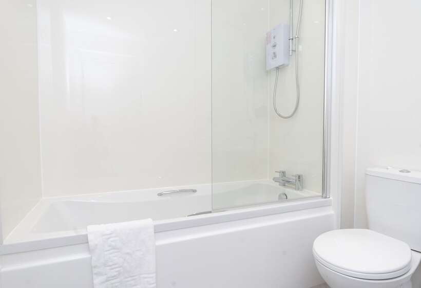 Greenstar Apartments