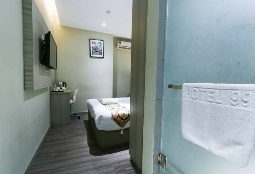 فندق 99   Kepong