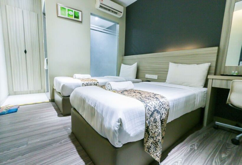 فندق 99   Kepong