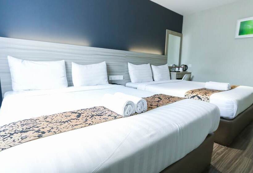 فندق 99   Kepong