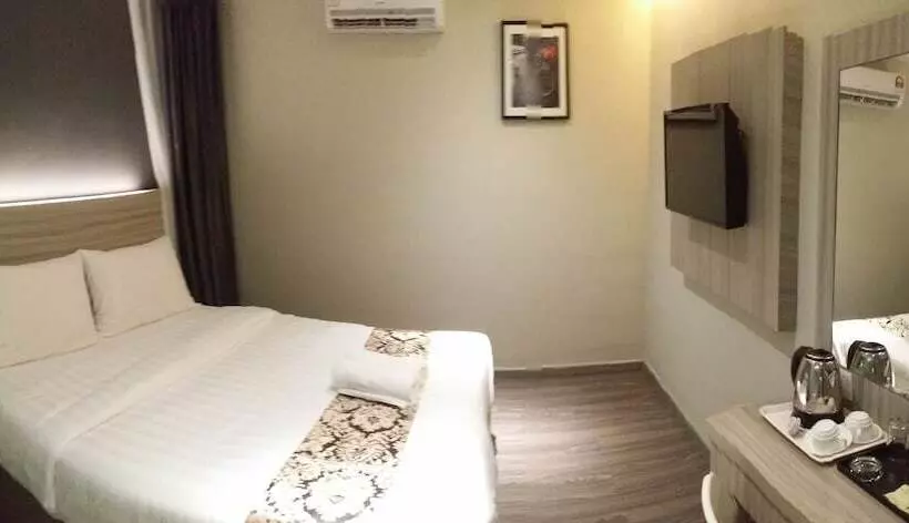 ホテル 99   Kepong