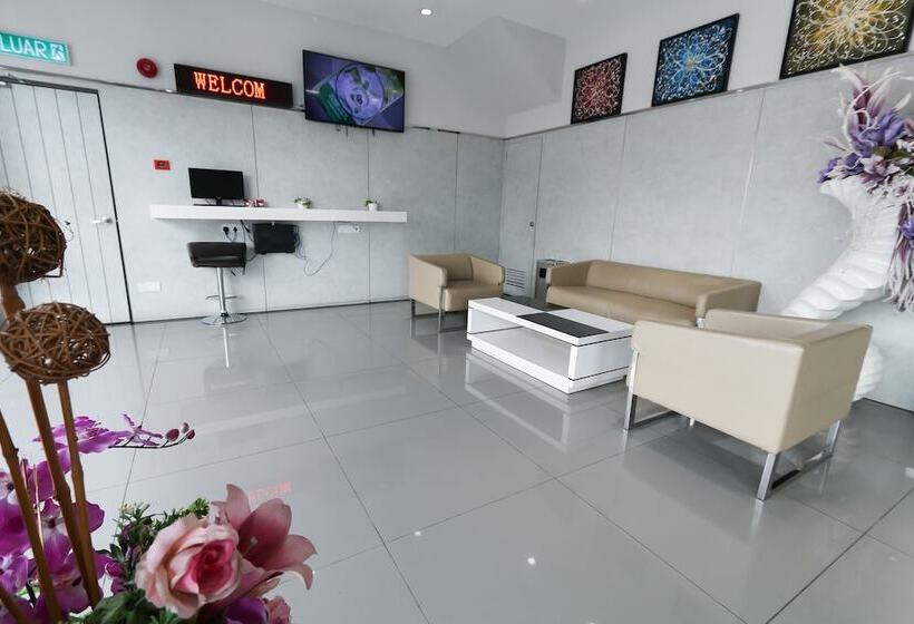 فندق 99   Kepong