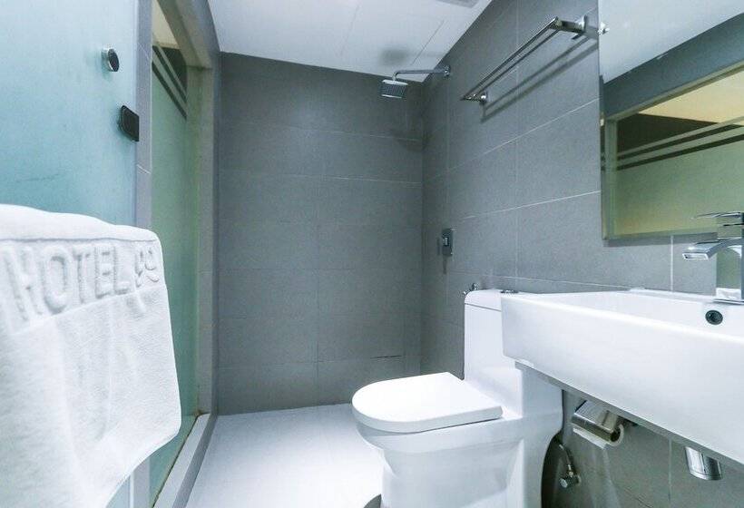 فندق 99   Kepong