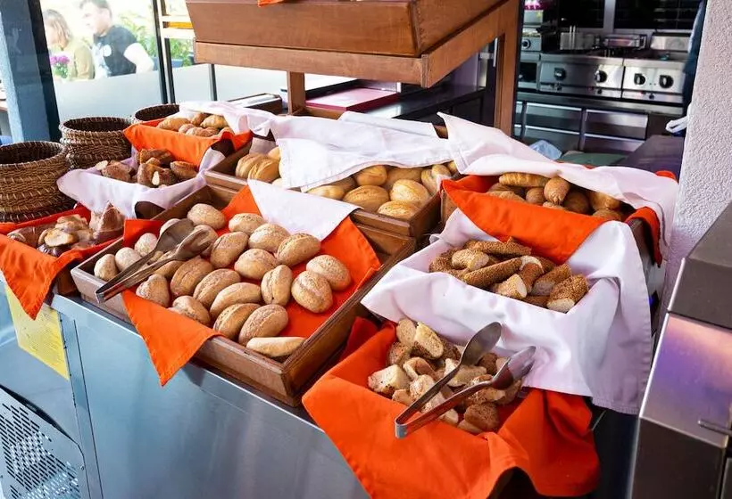 Antusa Design Hotel & Spa