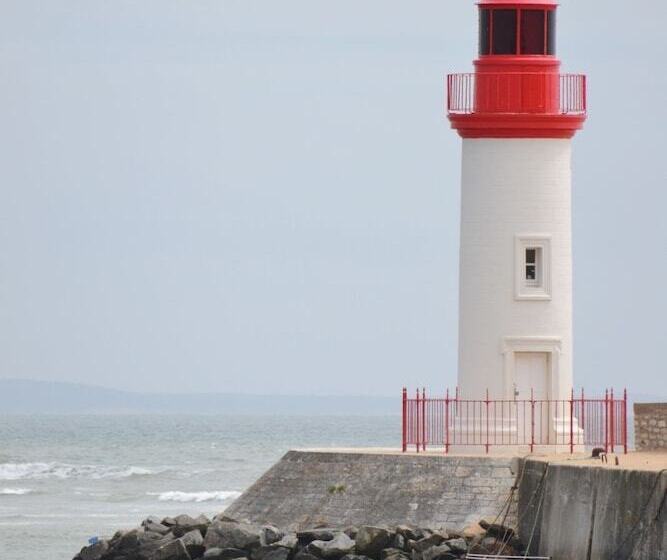 Отель Camping Le Sous Bois