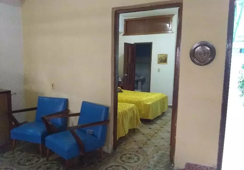 هتل Casa Dr. Claudio & Iliana