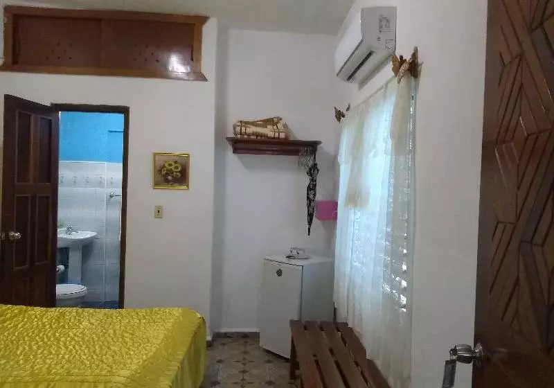 هتل Casa Dr. Claudio & Iliana