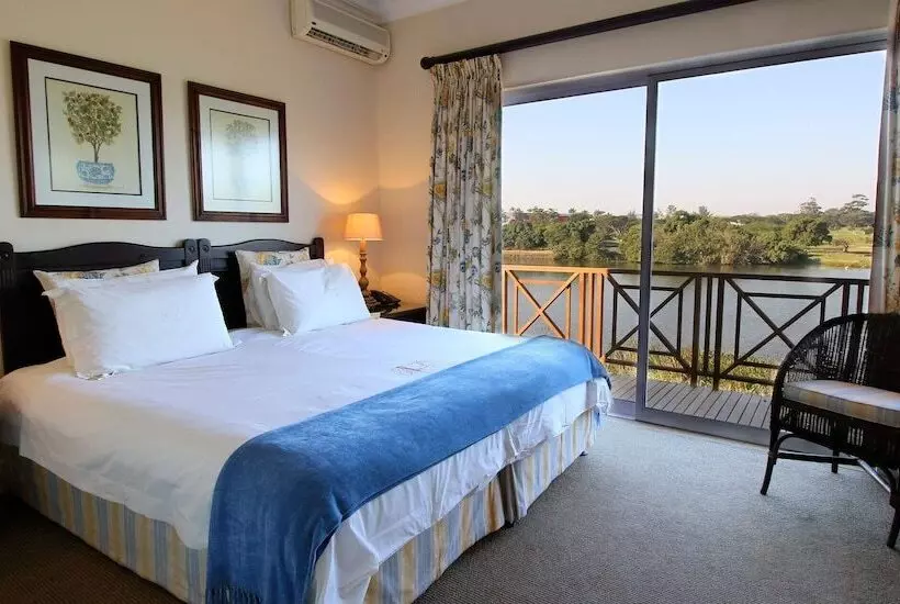 ホテル Kingfisher Lodge