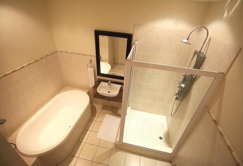 Hotel Kingfisher Lodge