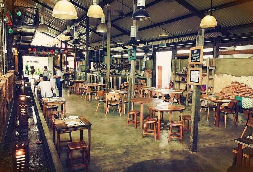 فندق The Marian Boutique Lodging House