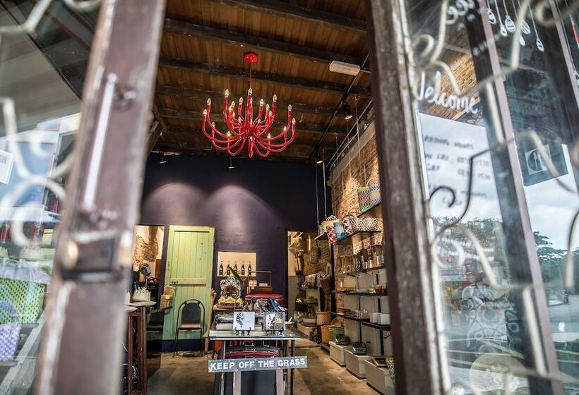 فندق The Marian Boutique Lodging House