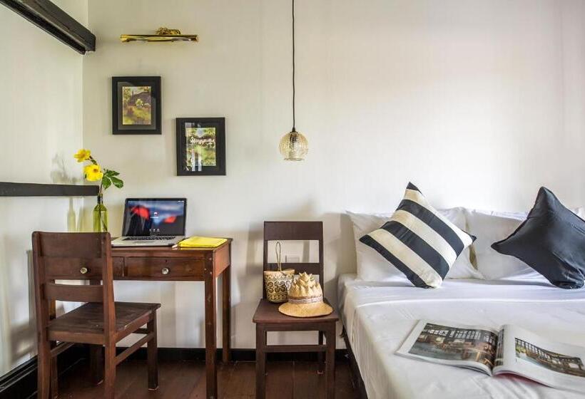 فندق The Marian Boutique Lodging House