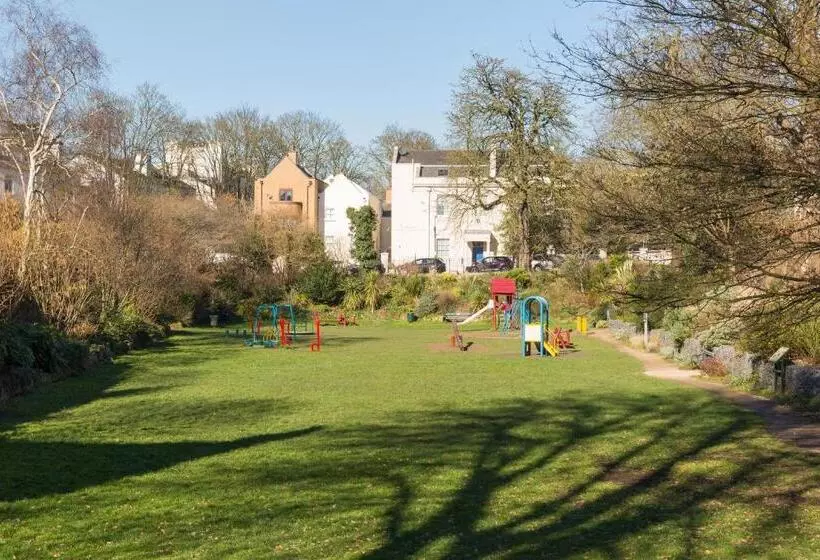 Marvel Apartments Leamington Spa