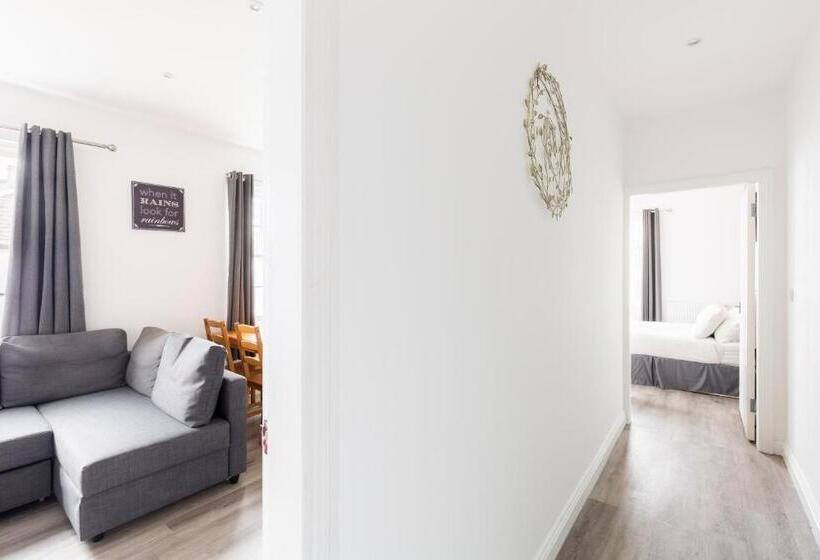 Marvel Apartments Leamington Spa