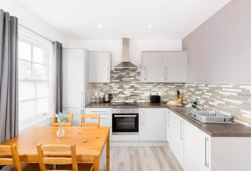 Marvel Apartments Leamington Spa