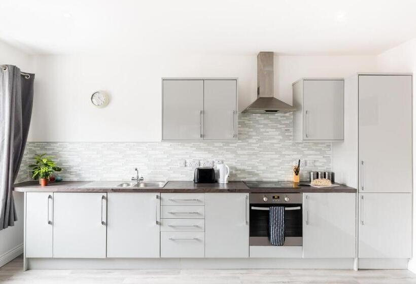 Marvel Apartments Leamington Spa