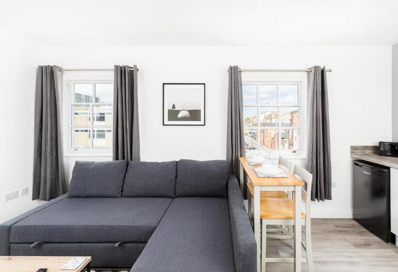 Marvel Apartments Leamington Spa