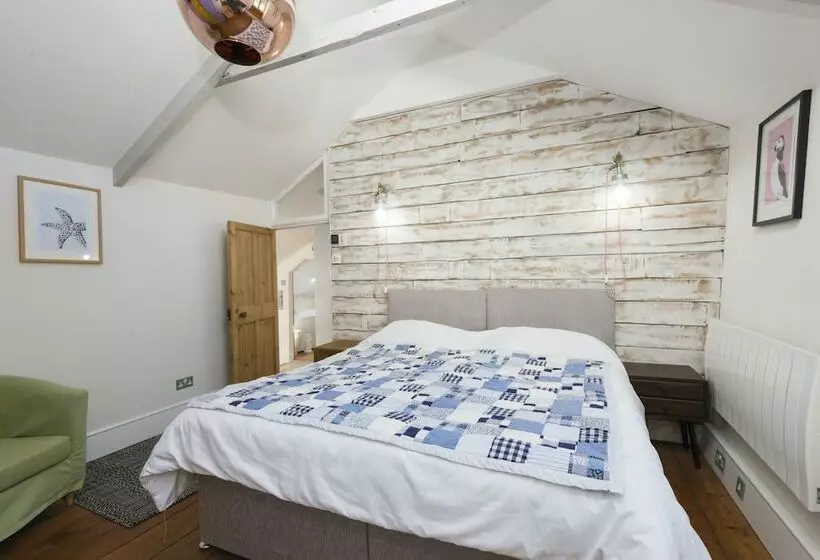 Pilgrim Cottage