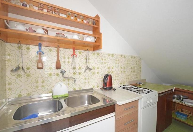 Apartment And Rooms Danica