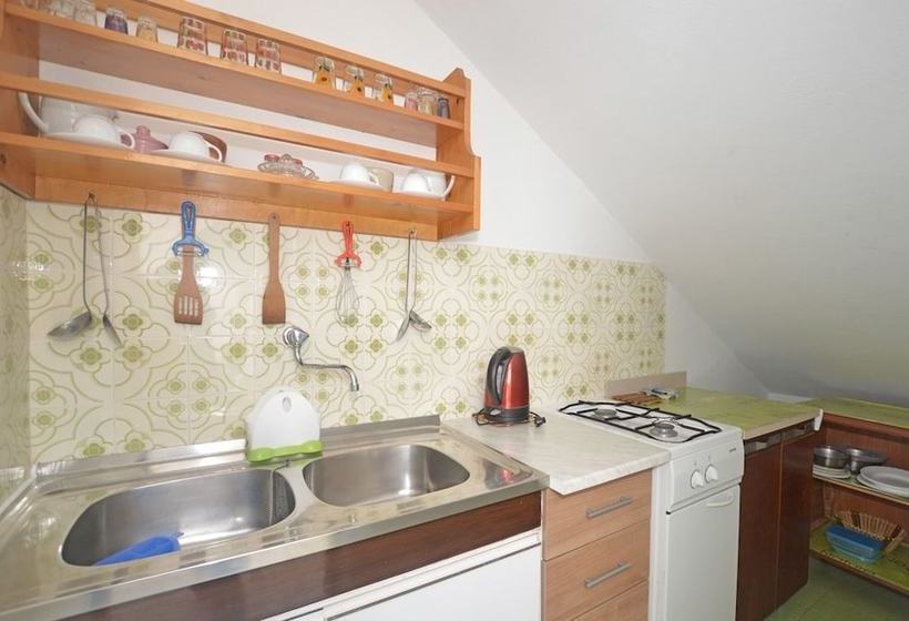 Apartment And Rooms Danica