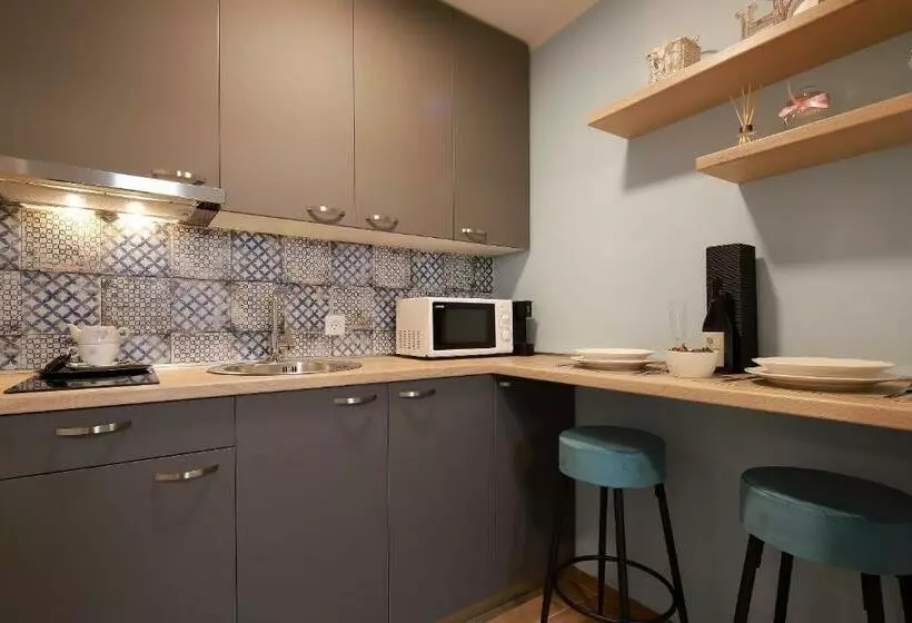 Nelly Apartment