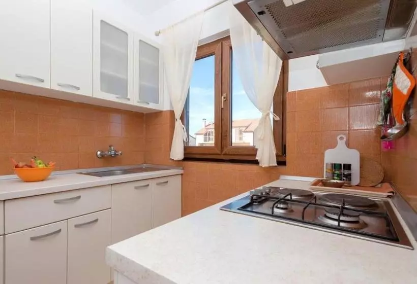 Apartments Draganic