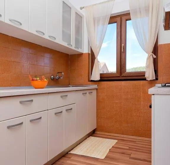 Apartments Draganic
