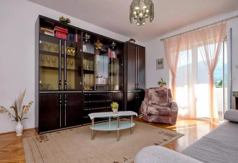 Apartments Draganic