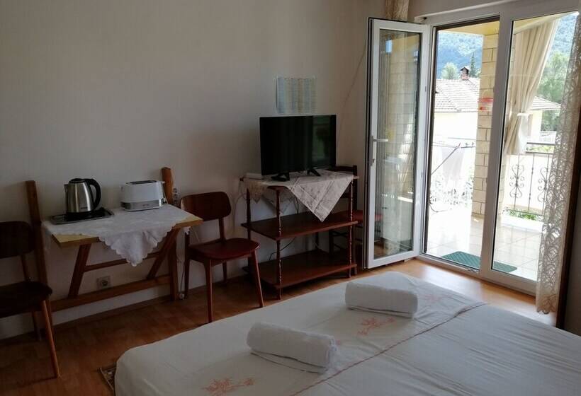 Apartments Emmas Studio