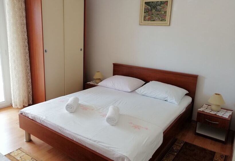 Apartments Emmas Studio