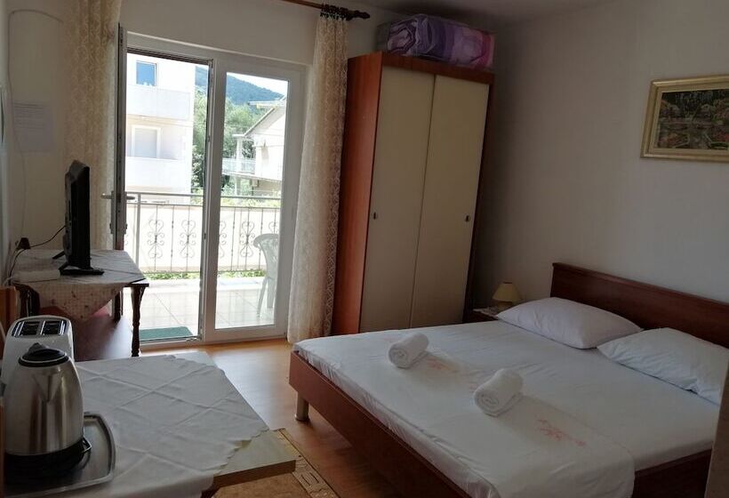 Apartments Emmas Studio